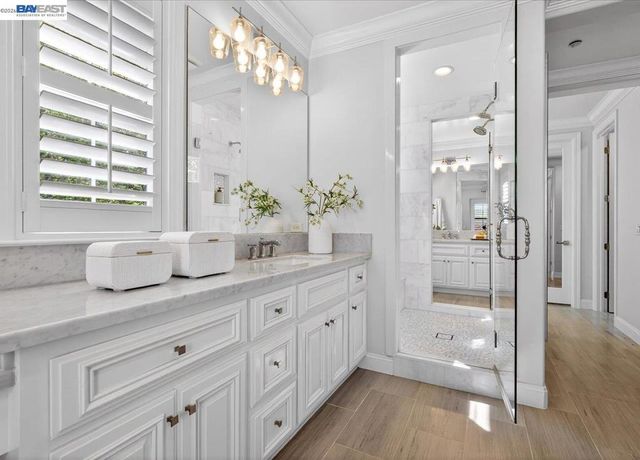 130 Tamarind Ln, Danville, CA 94526