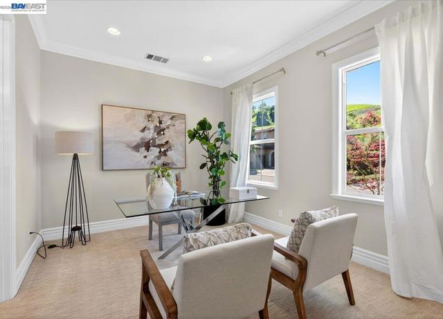 130 Tamarind Ln, Danville, CA 94526