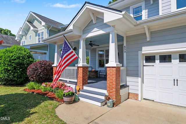 633 Lake Artesia Lane, Fuquay Varina, NC 27526