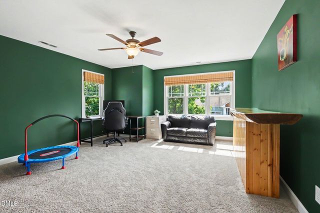 633 Lake Artesia Lane, Fuquay Varina, NC 27526