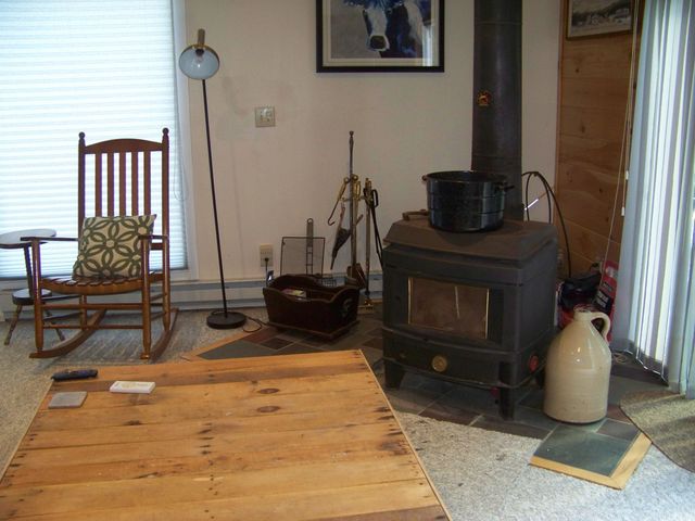 436 Mountain View Loop, Rochester, VT 05767