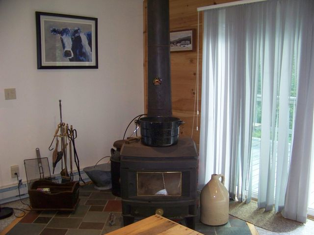 436 Mountain View Loop, Rochester, VT 05767