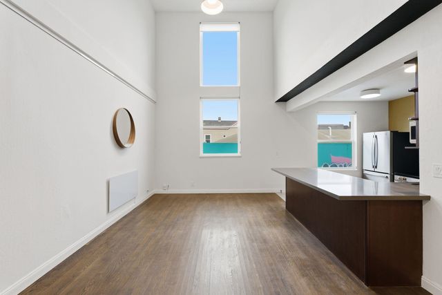 1004 9th Ave, Oakland, CA 94606