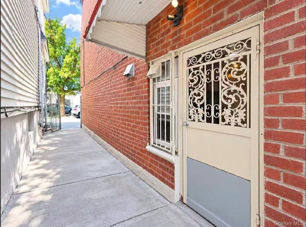 9056 52nd Avenue, Elmhurst, NY 11373 — photo 4