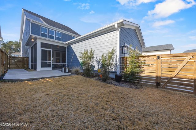 4025 Watersail Drive, Wilmington, NC 28409