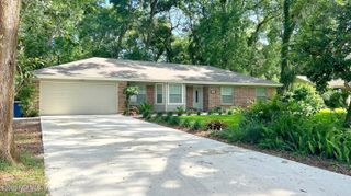 13582 CARDONA Drive, Jacksonville, FL 32225