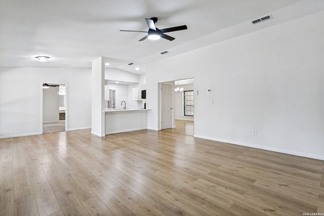 5806 ROYAL HVN, San Antonio, TX 78239