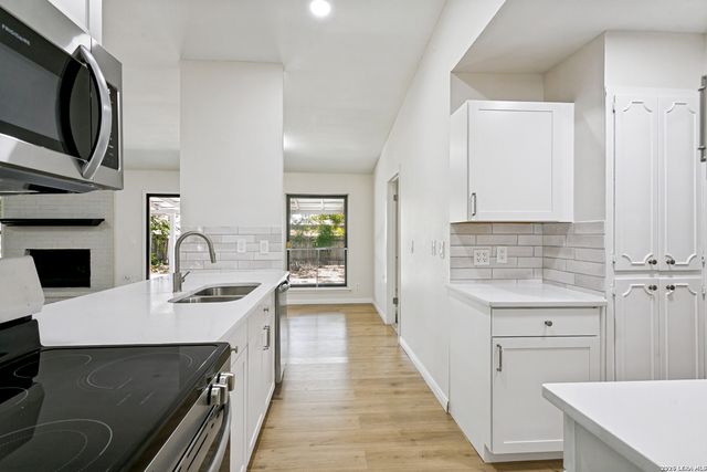 5806 ROYAL HVN, San Antonio, TX 78239