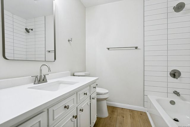 5806 ROYAL HVN, San Antonio, TX 78239