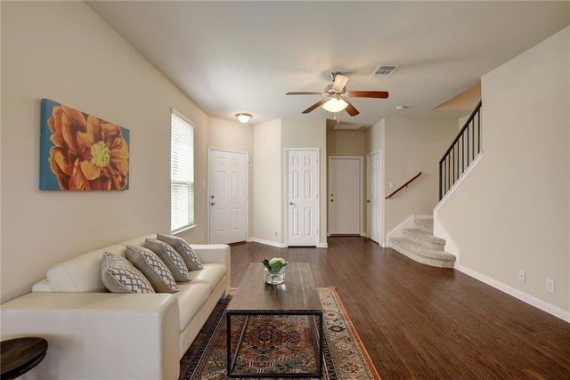 9201 Brodie LN 9402, Austin, TX 78748