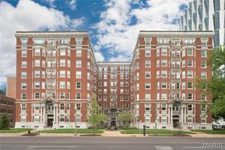 4954 Lindell Boulevard 6E, St Louis, MO 63108