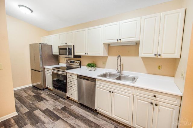 110 Carrington Lane, Loveland, OH 45140