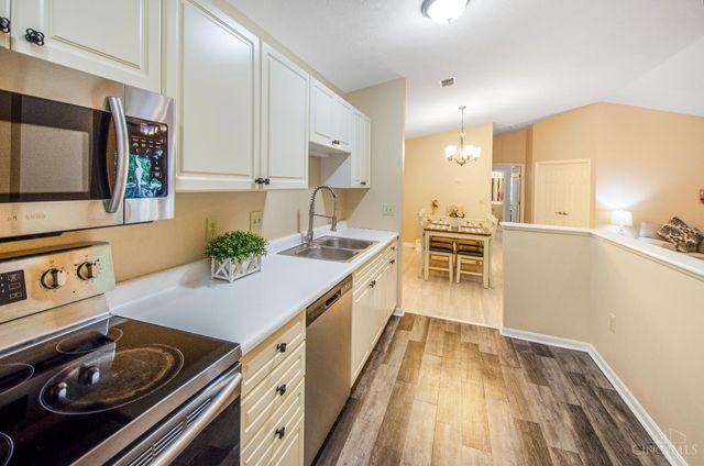 110 Carrington Lane, Loveland, OH 45140