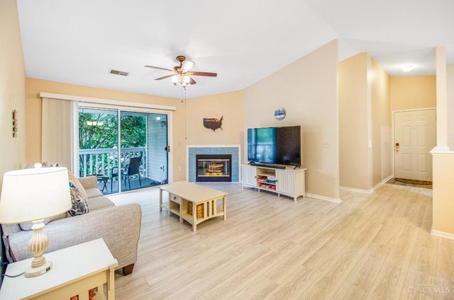 110 Carrington Lane, Loveland, OH 45140