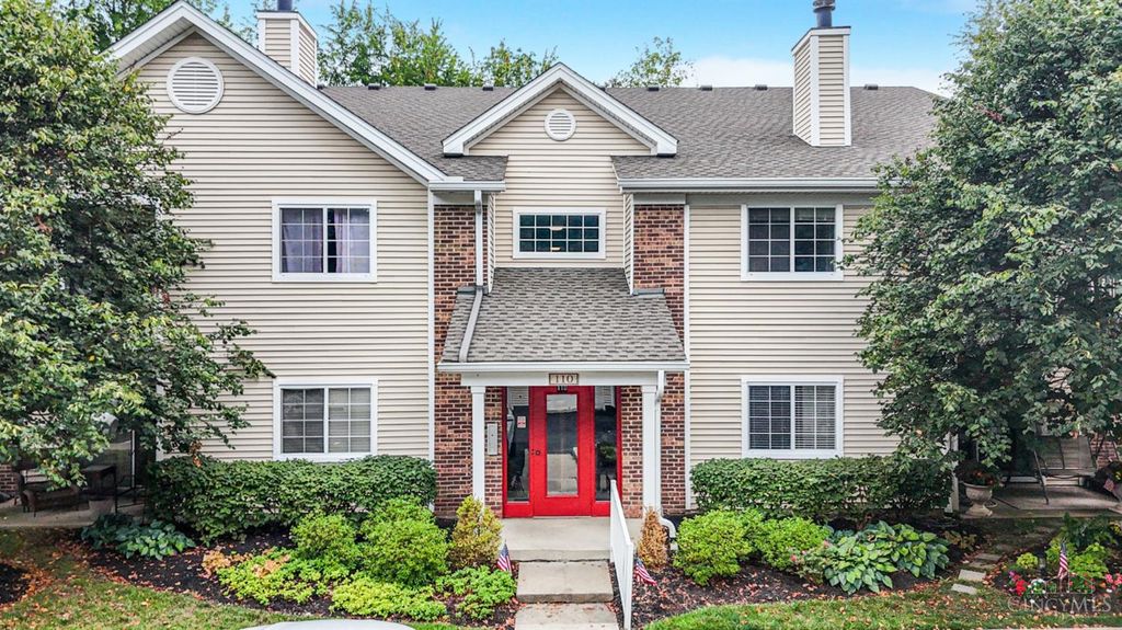 110 Carrington Lane, Loveland, OH 45140