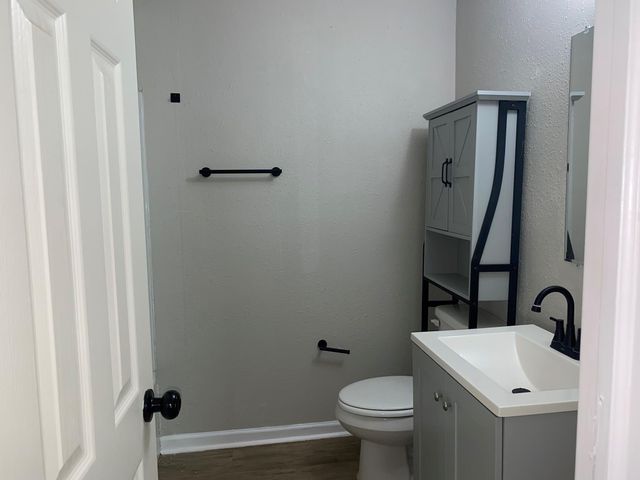 2016 Magnolia Drive, La Marque, TX 77568