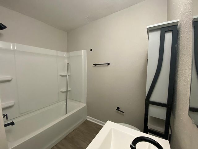 2016 Magnolia Drive, La Marque, TX 77568