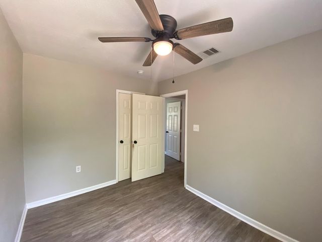 2016 Magnolia Drive, La Marque, TX 77568