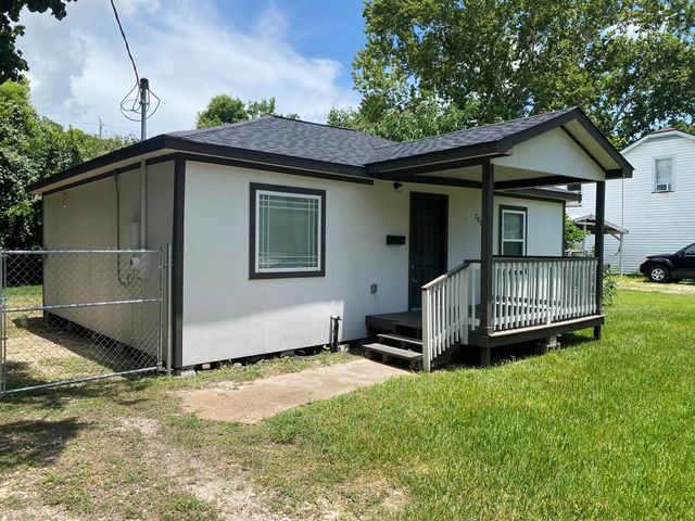 2016 Magnolia Drive, La Marque, TX 77568