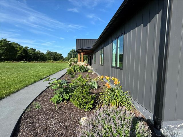 2091 Frene Creek Road, Hermann, MO 65041