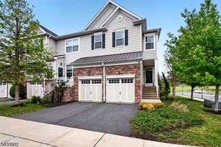 4 Braeburn Dr, Montgomery Twp., NJ 08558