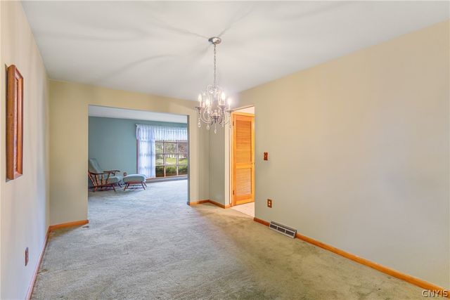 214 Colony Park Drive, Salina, NY 13088
