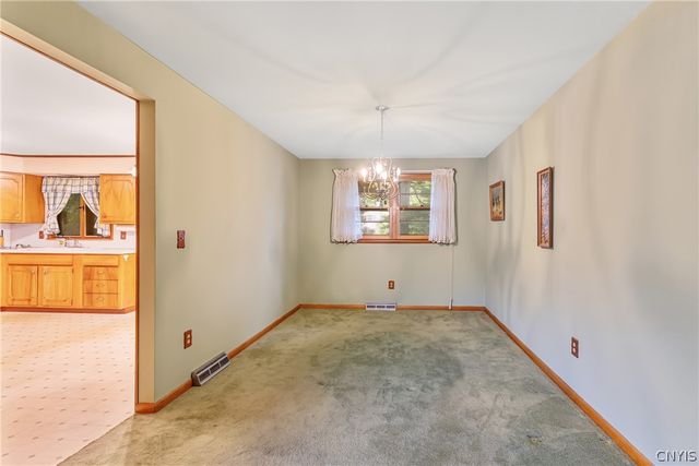 214 Colony Park Drive, Salina, NY 13088
