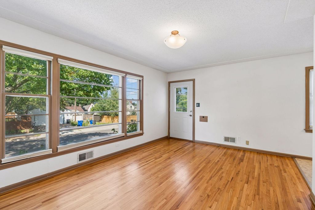 1538-1540 Hartford Avenue, Saint Paul, MN 55116 — photo 2