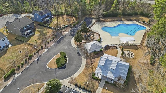 168 Long Leaf Pine Dr., Conway, SC 29526