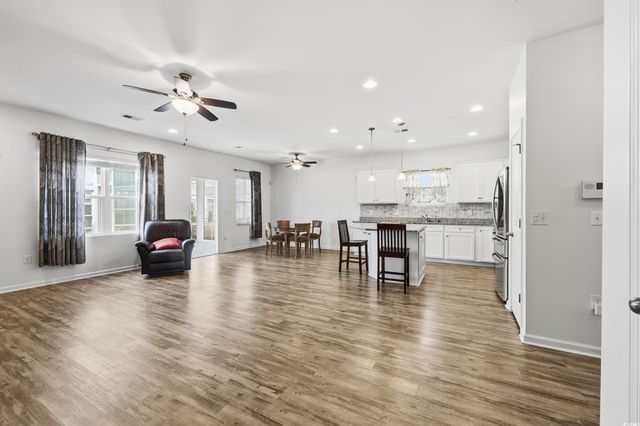 168 Long Leaf Pine Dr., Conway, SC 29526