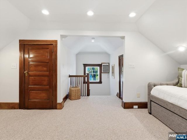 14 Evergreen Avenue, Bloomfield, NJ 07003