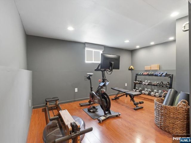 14 Evergreen Avenue, Bloomfield, NJ 07003