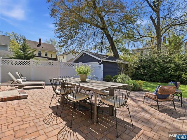 14 Evergreen Avenue, Bloomfield, NJ 07003