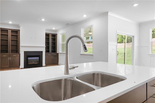 8 Unicoi Trail, Sharpsburg, GA 30277