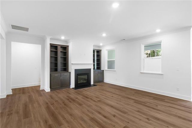 8 Unicoi Trail, Sharpsburg, GA 30277