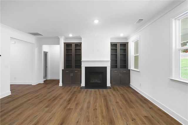 8 Unicoi Trail, Sharpsburg, GA 30277