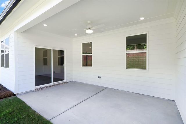 8 Unicoi Trail, Sharpsburg, GA 30277