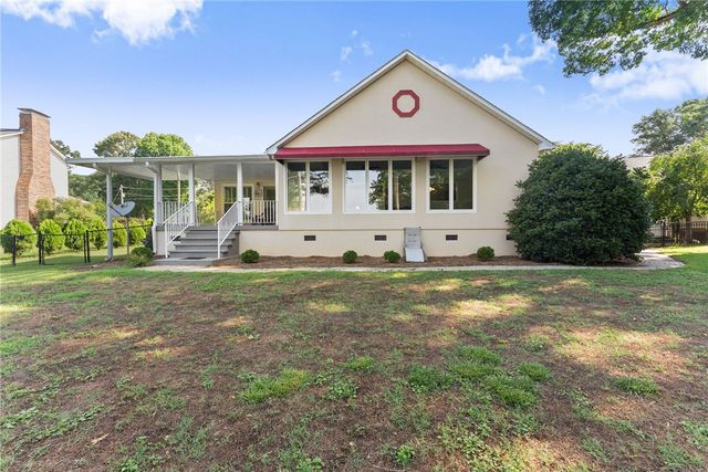 101 Sandy Shores Drive, Townville, SC 29689