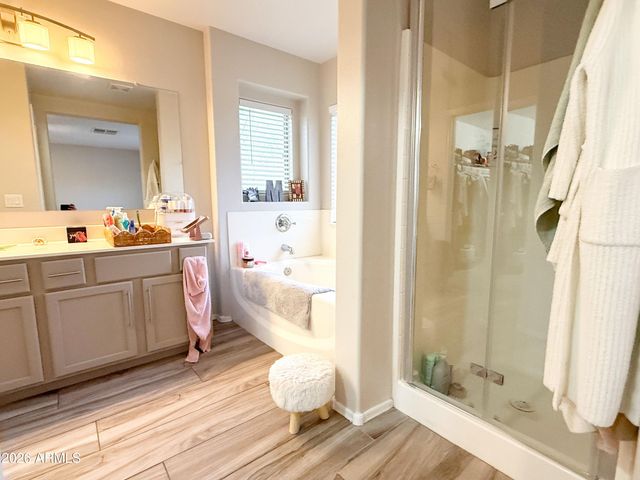 2855 S Key Biscayne Drive, Gilbert, AZ 85295