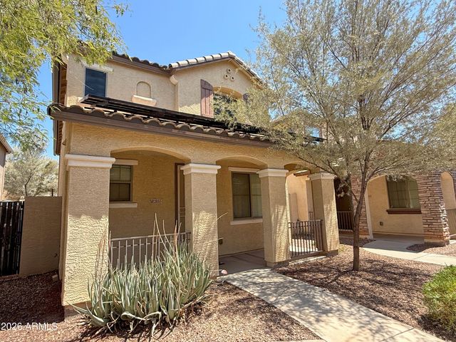 2855 S Key Biscayne Drive, Gilbert, AZ 85295