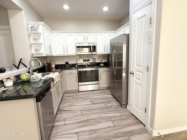 2855 S Key Biscayne Drive, Gilbert, AZ 85295