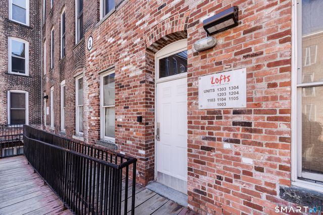 325 Lafayette Street 1104, Bridgeport, CT 06605