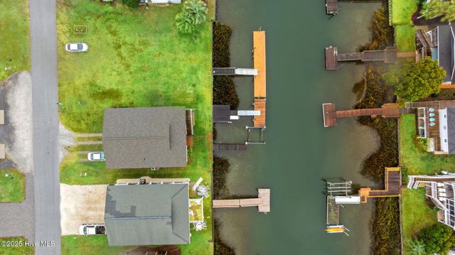 13 Fairmont Street, Ocean Isle Beach, NC 28469