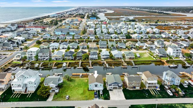 13 Fairmont Street, Ocean Isle Beach, NC 28469