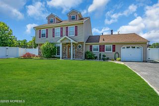 3 Rachel Court, Howell, NJ 07731