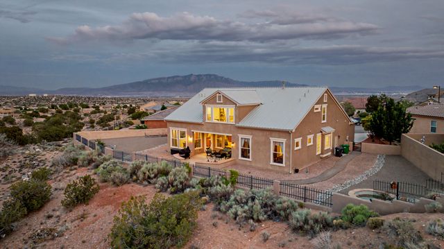 2305 Desert View Road NE, Rio Rancho, NM 87144