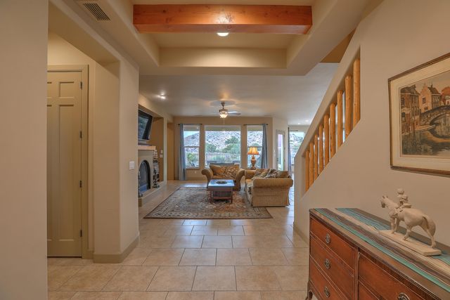 2305 Desert View Road NE, Rio Rancho, NM 87144