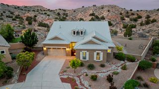 2305 Desert View Road NE, Rio Rancho, NM 87144