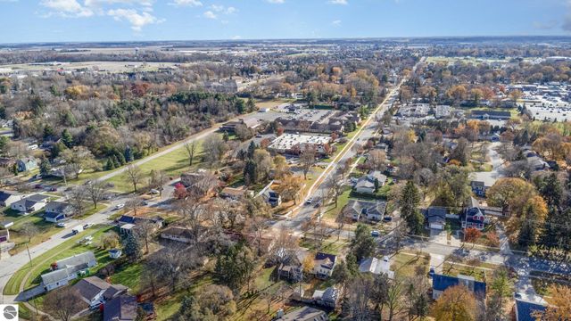 1435 E Broadway Street, Mt Pleasant, MI 48858