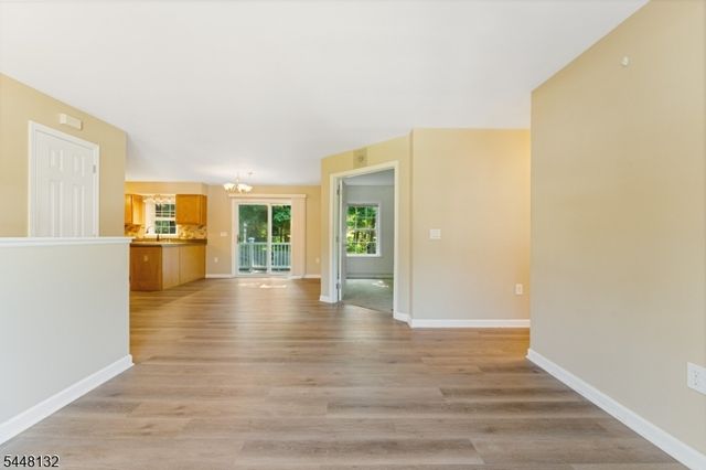 313 Brown Trl, Hopatcong Boro, NJ 07843